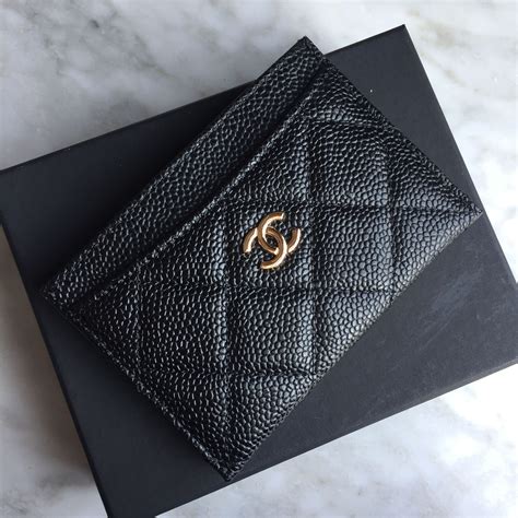 [REAL vs. FAKE] CHANEL Card Holder 